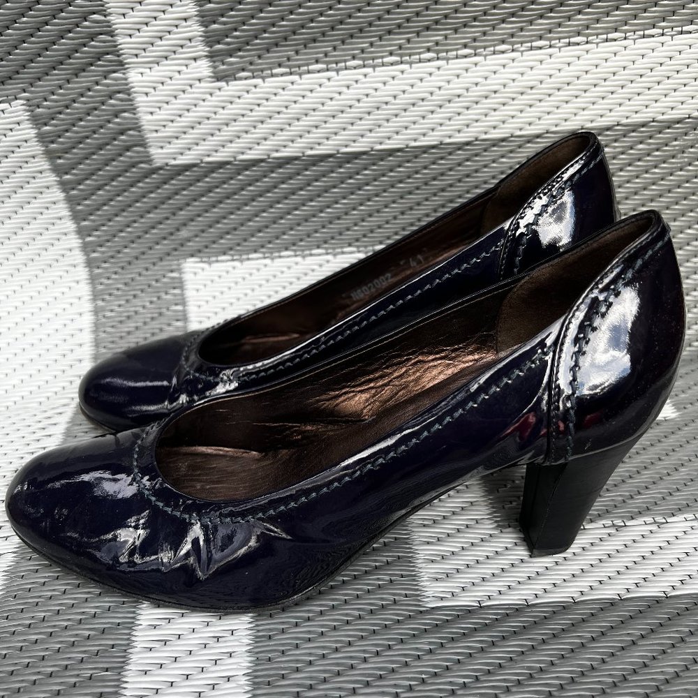 AGL Attilio Giusti Leombruni Navy Blue, Patent Leather Heels, Size 41